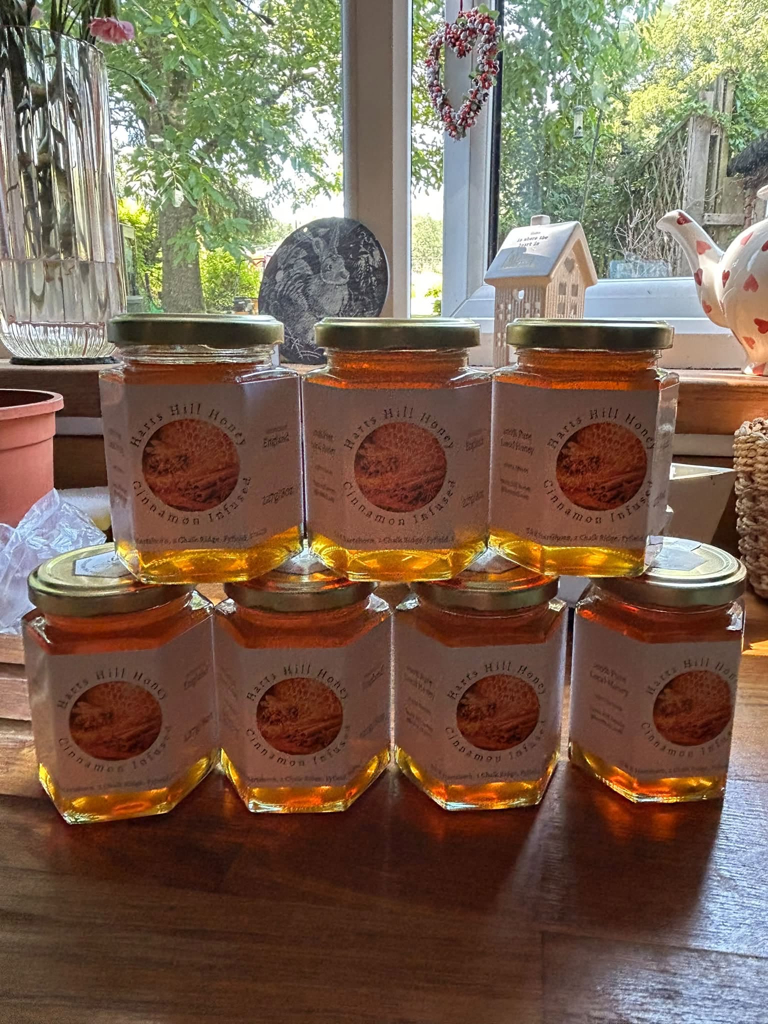 Cinnamon-infused honey